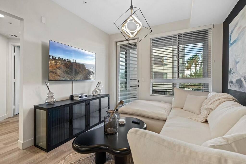 Luxury Modern Condo In Irvine Σάντα Άνα Εξωτερικό φωτογραφία