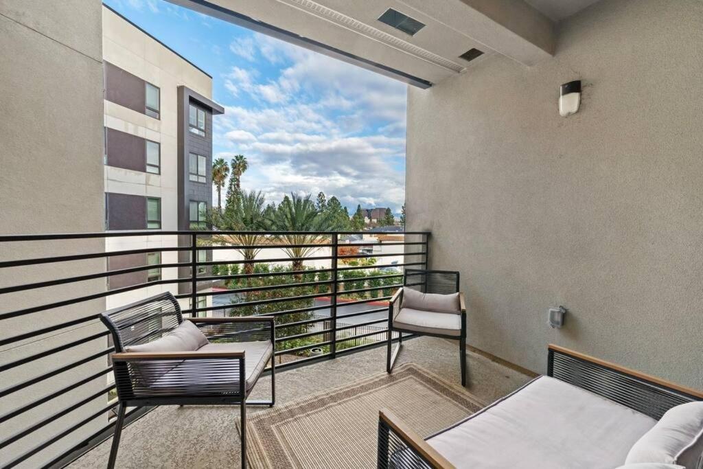 Luxury Modern Condo In Irvine Σάντα Άνα Εξωτερικό φωτογραφία